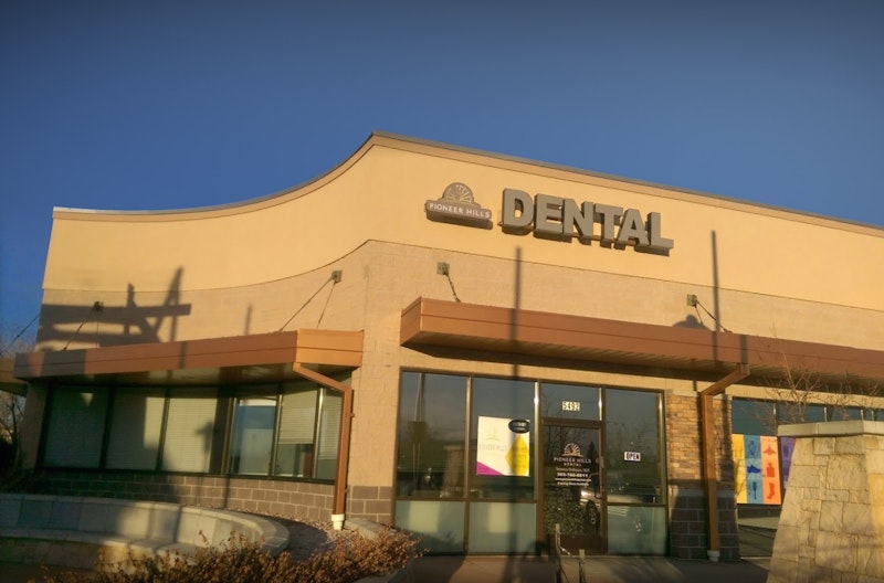 Exterior of Pioneer Hills Sental